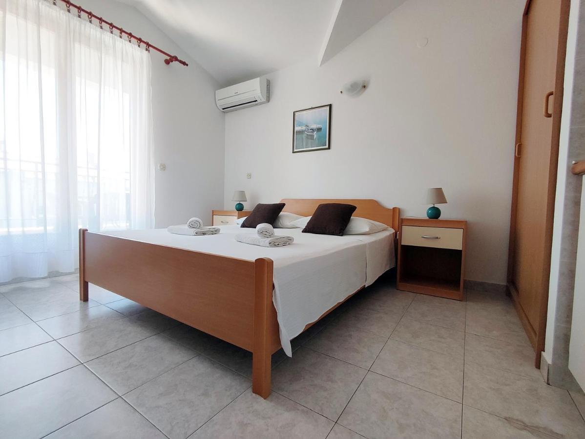 Apartments And Rooms Saric Ядрия Экстерьер фото